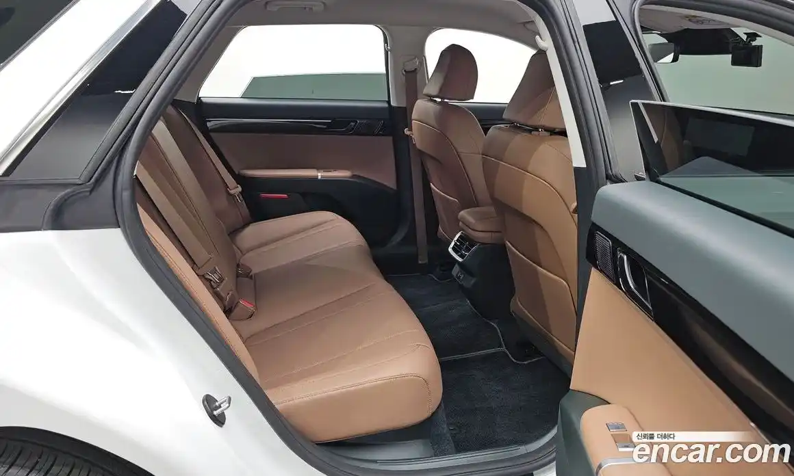 Hyundai Grandeur 2024 2.5 гидро, фото 17