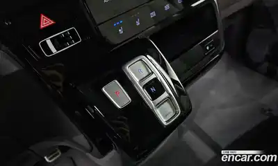 Hyundai Staria 2023 2.2 автомат (гидро), миниатюра 12