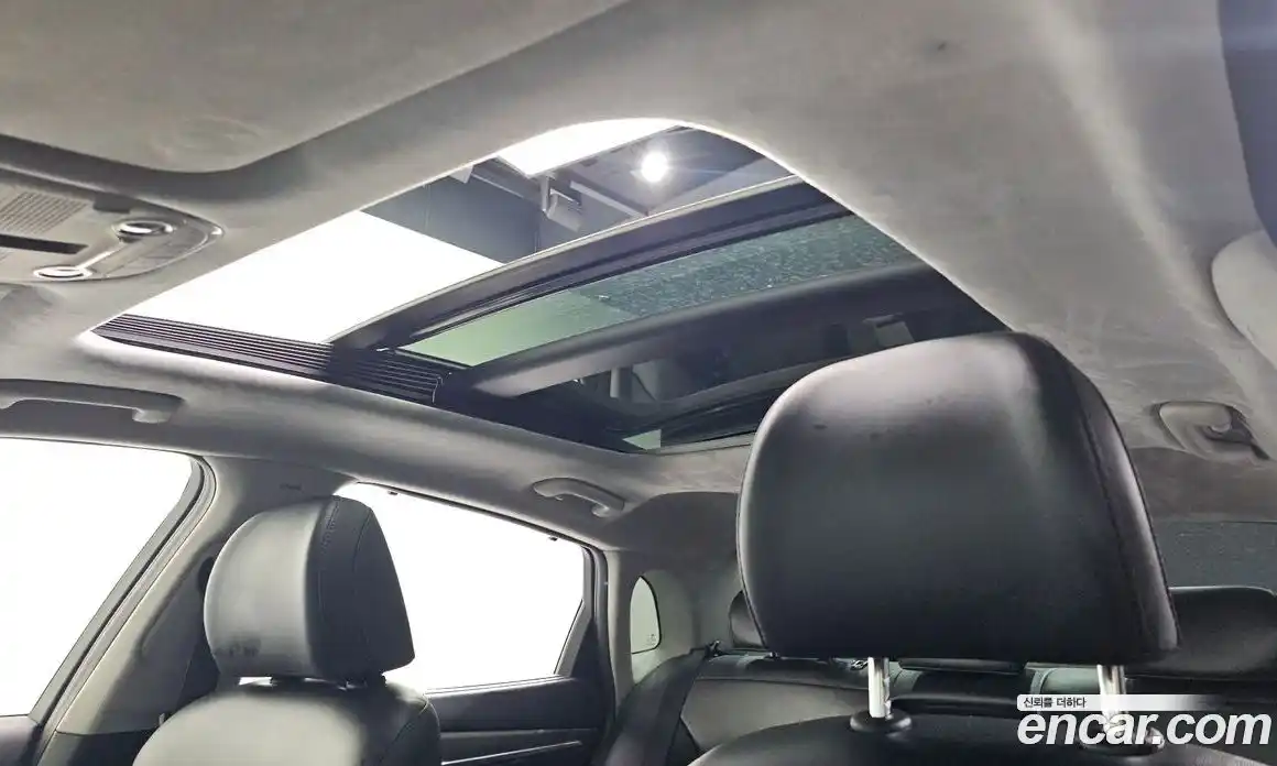 Hyundai Grandeur 2022 3.3 автомат (гидро), фото 18