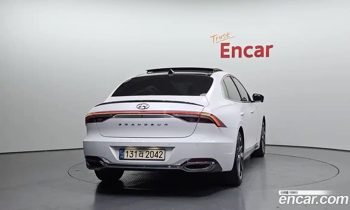Hyundai Grandeur 2022 3.3 автомат (гидро), фото 4