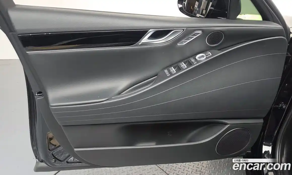 Genesis G80 2023 2.5 автомат (гидро), фото 14