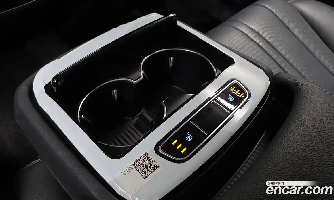Genesis G80 2023 2.5 автомат (гидро), фото 23