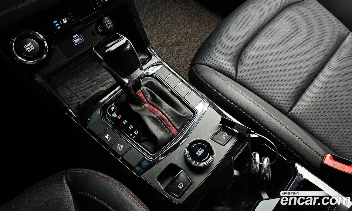 SsangYong Korando 2021 1.5 автомат (гидро), фото 12