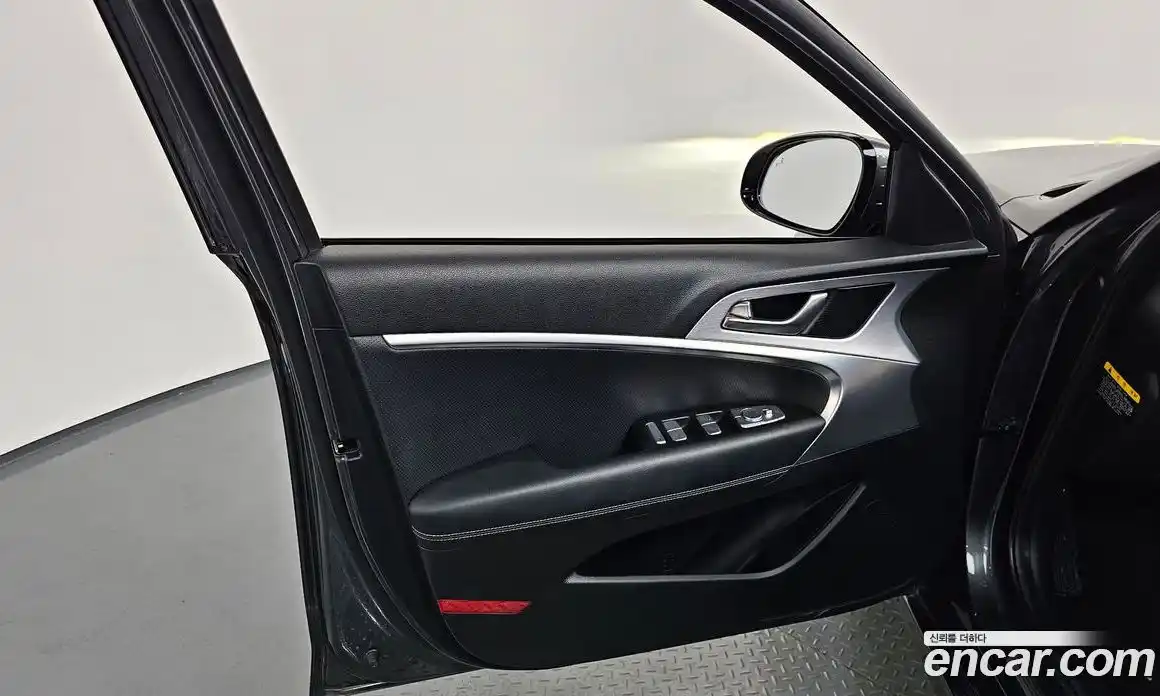 Genesis G70 2019 2.0 автомат (гидро), фото 14