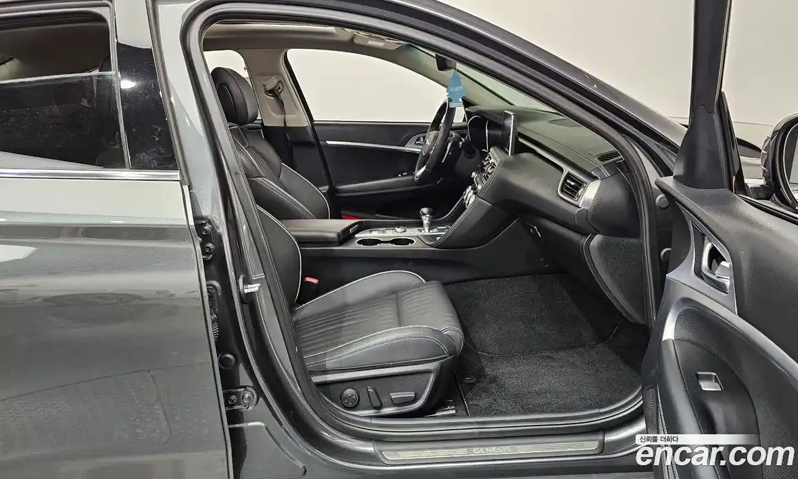 Genesis G70 2019 2.0 автомат (гидро), фото 16