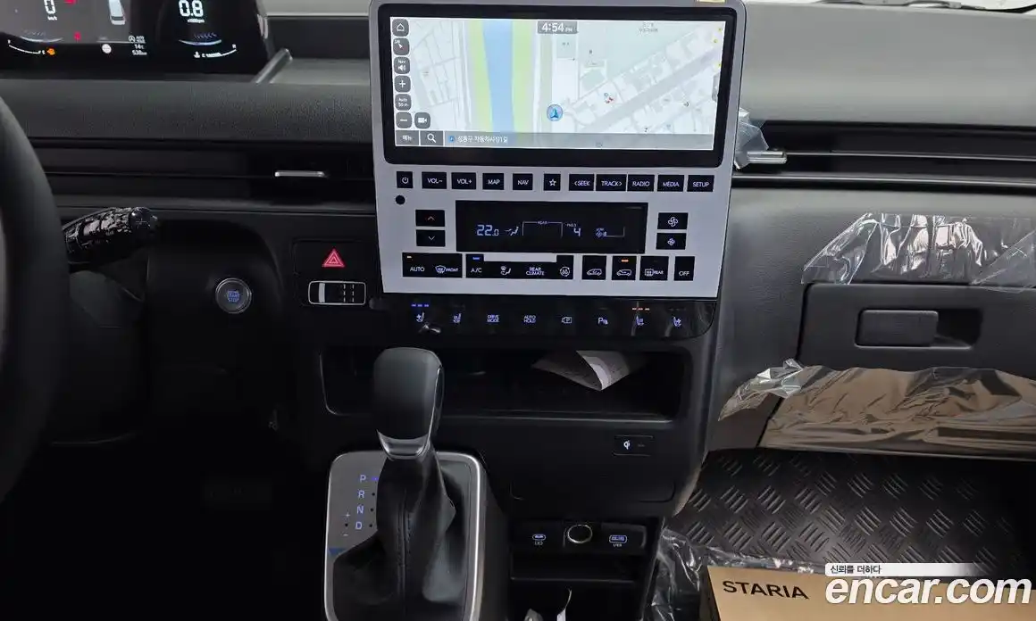 Hyundai Staria 2025 2.2 гидро, фото 15