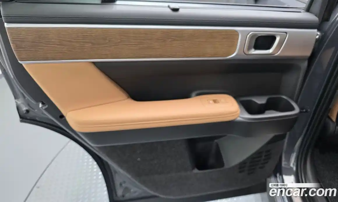 Hyundai Santa Fe 2026 1.6 гидро, фото 15