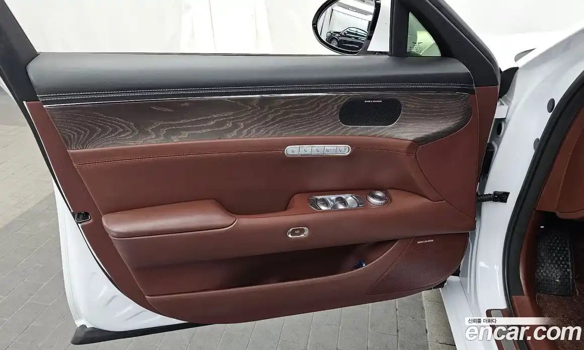 Genesis G90 2023 3.5 гидро, фото 14