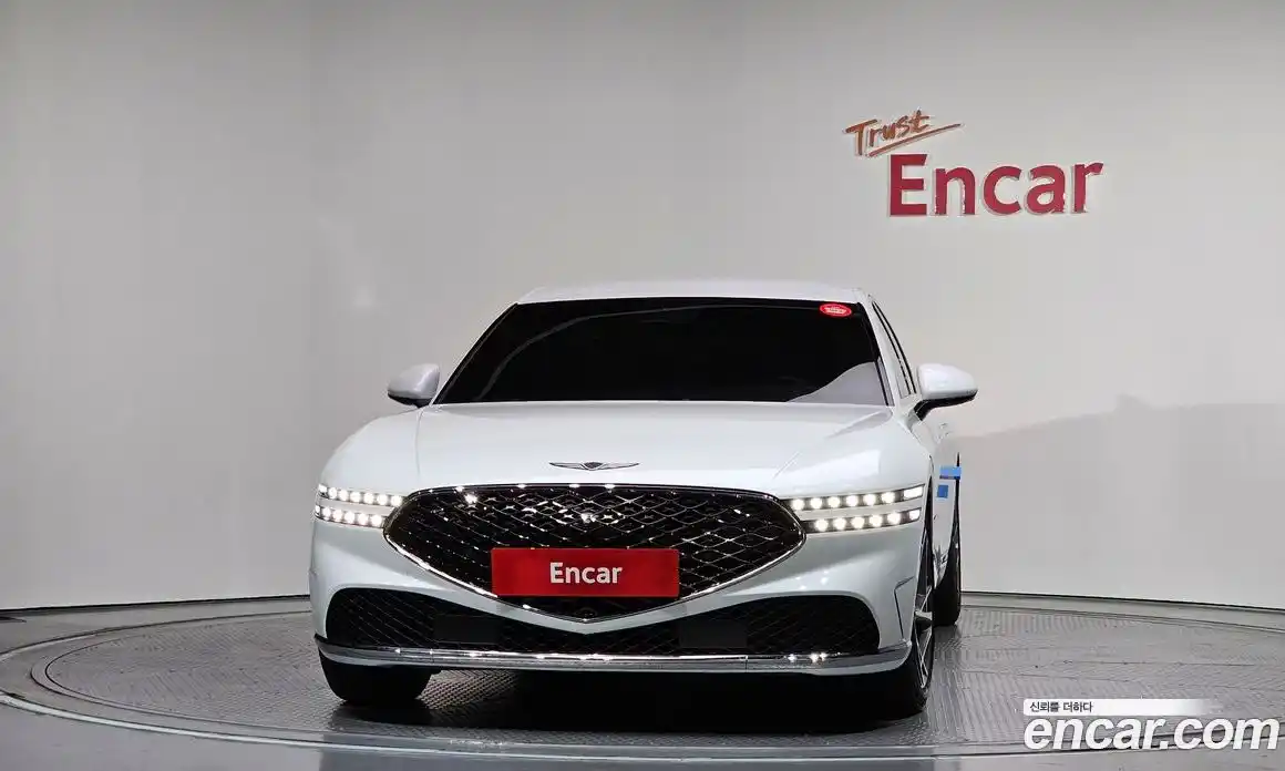 Genesis G90 2023 3.5 гидро, фото 3