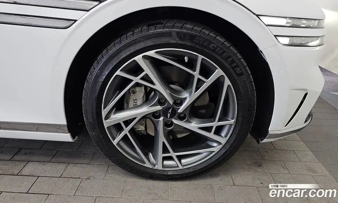 Genesis G90 2023 3.5 гидро, фото 7