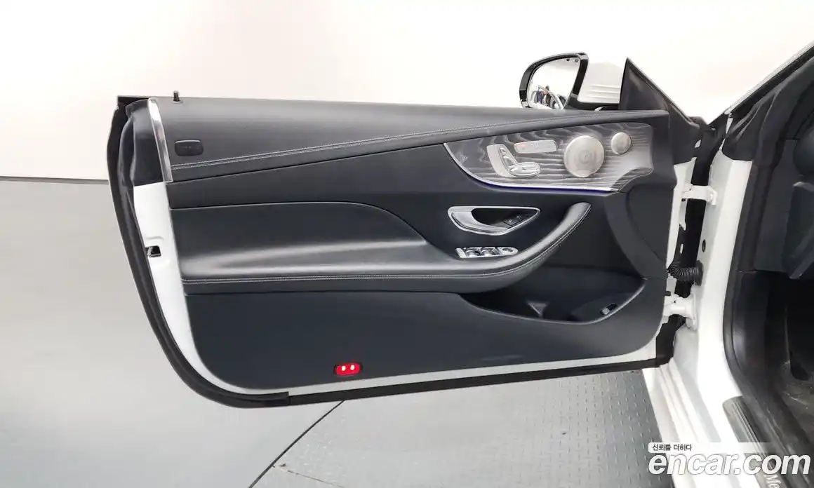 Mercedes-Benz E-Class 2022 3.0 гидро, фото 14