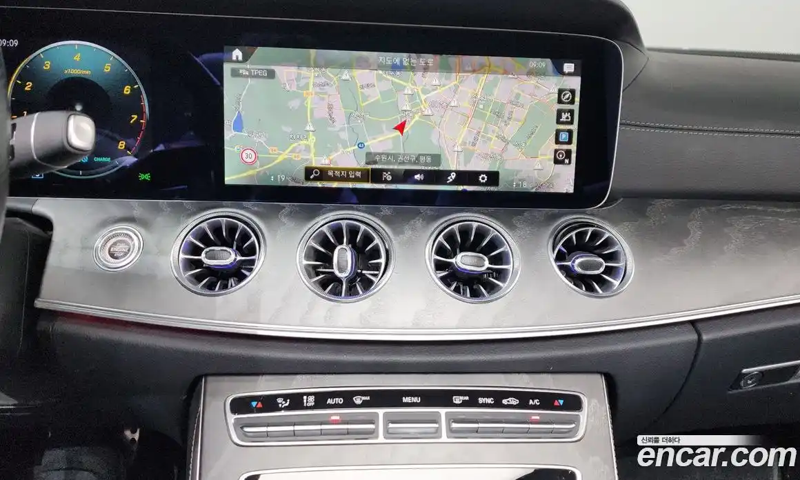 Mercedes-Benz E-Class 2022 3.0 гидро, фото 18