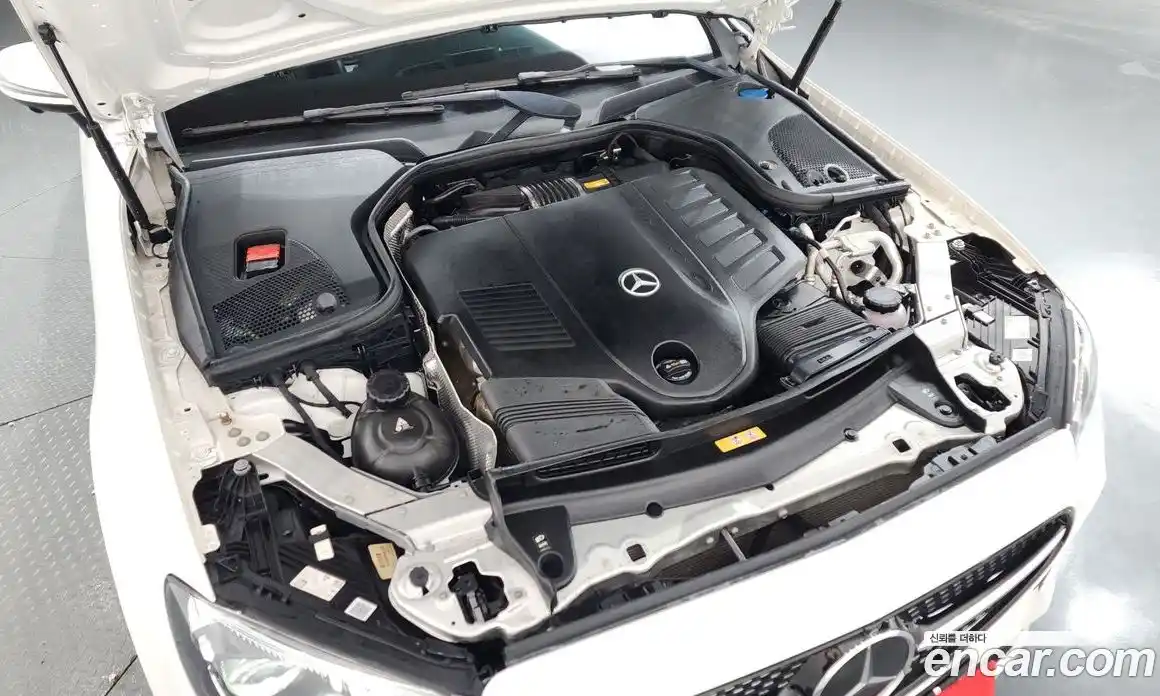 Mercedes-Benz E-Class 2022 3.0 гидро, фото 6