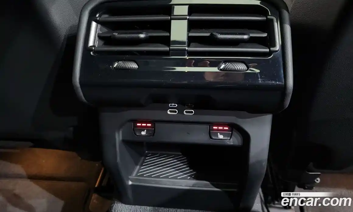BMW 5-Series 2025 2.0 гидро, фото 32