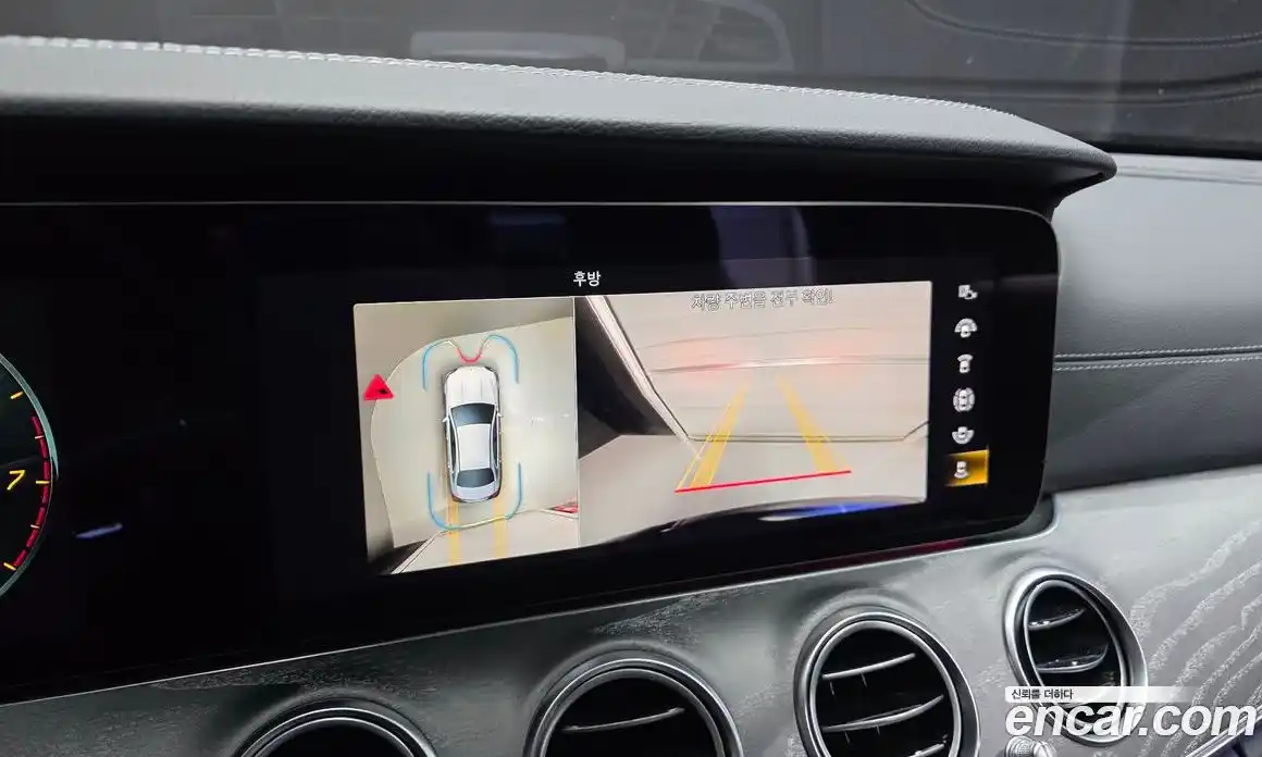 Mercedes-Benz E-Class 2022 2.0 гидро, фото 22