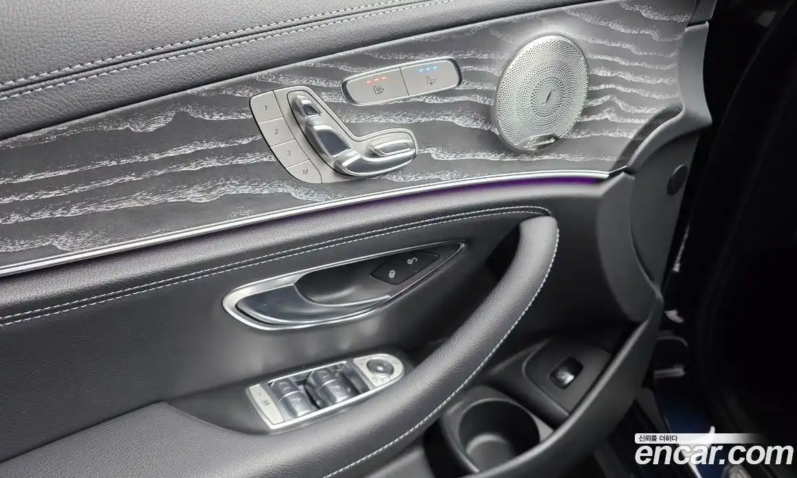 Mercedes-Benz E-Class 2022 2.0 гидро, фото 31