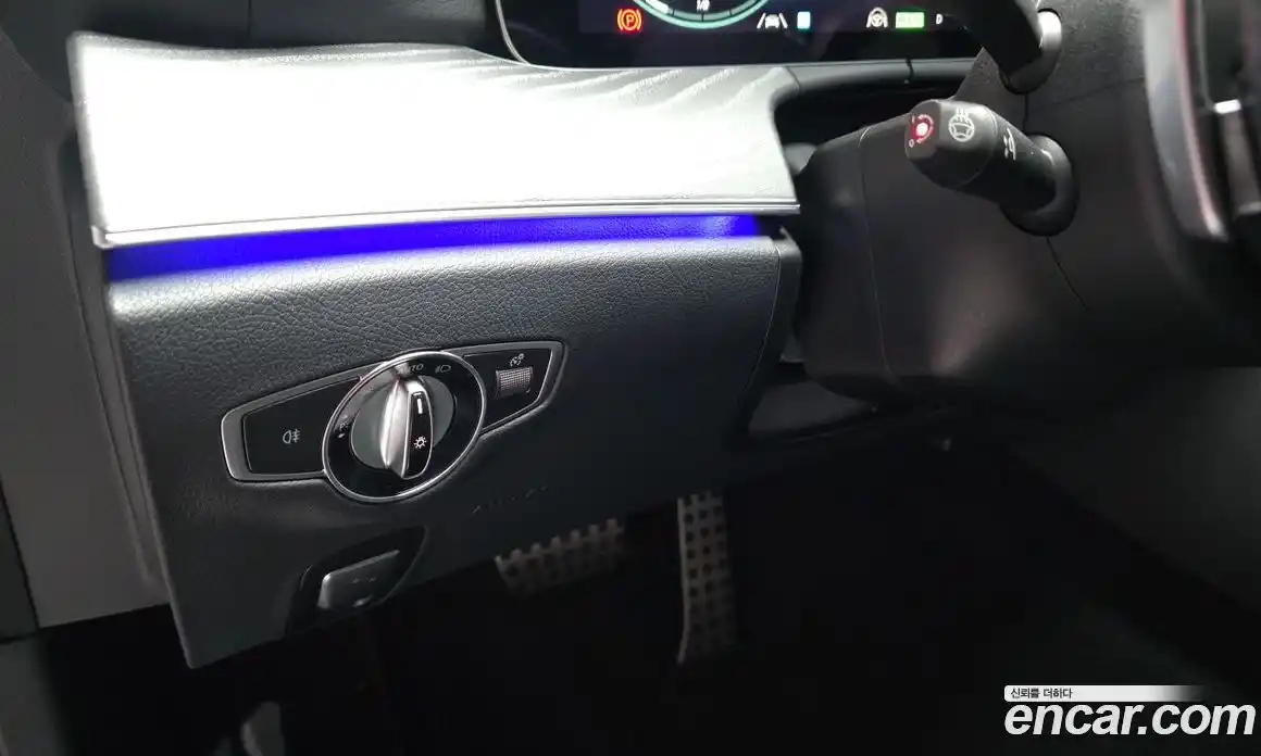 Mercedes-Benz E-Class 2022 2.0 гидро, фото 32