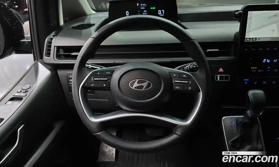 Hyundai Staria 2025 2.2 гидро, фото 18