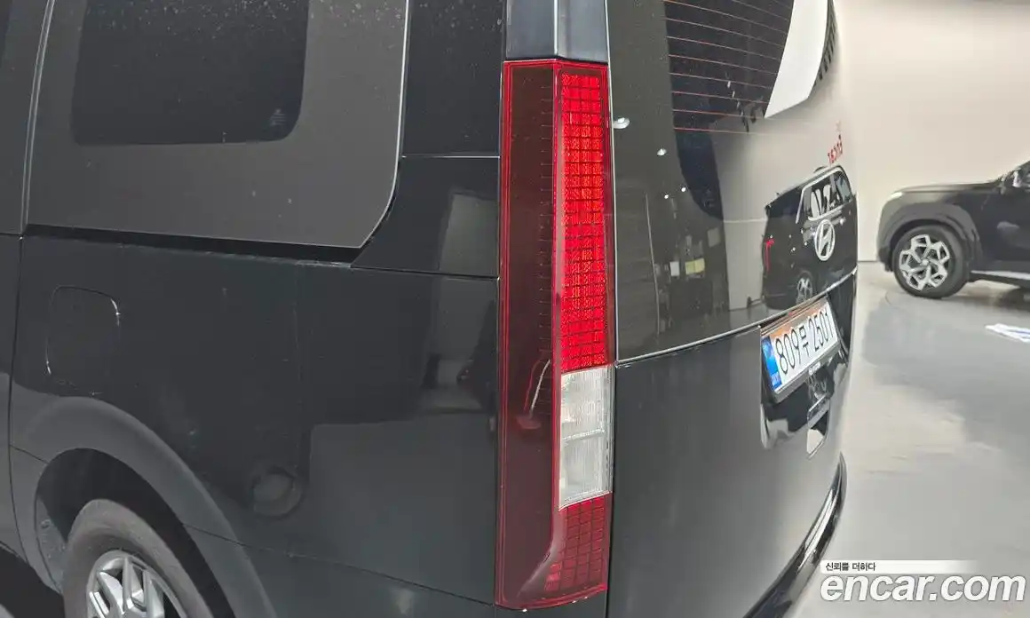Hyundai Staria 2025 2.2 гидро, фото 9