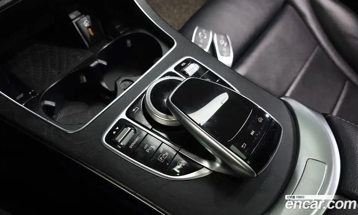 Mercedes-Benz C-Class 2018 1.9 гидро, фото 26 Mercedes-Benz C-Class 2018 1.9 гидро, фото 26