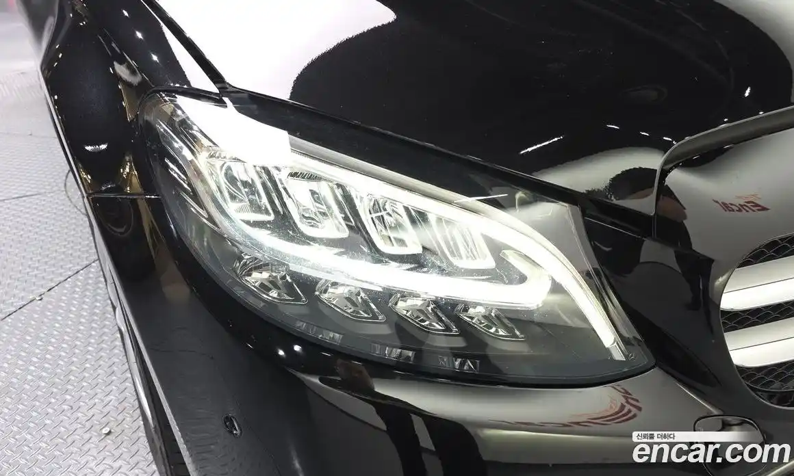 Mercedes-Benz C-Class 2018 1.9 гидро, фото 7 Mercedes-Benz C-Class 2018 1.9 гидро, фото 7