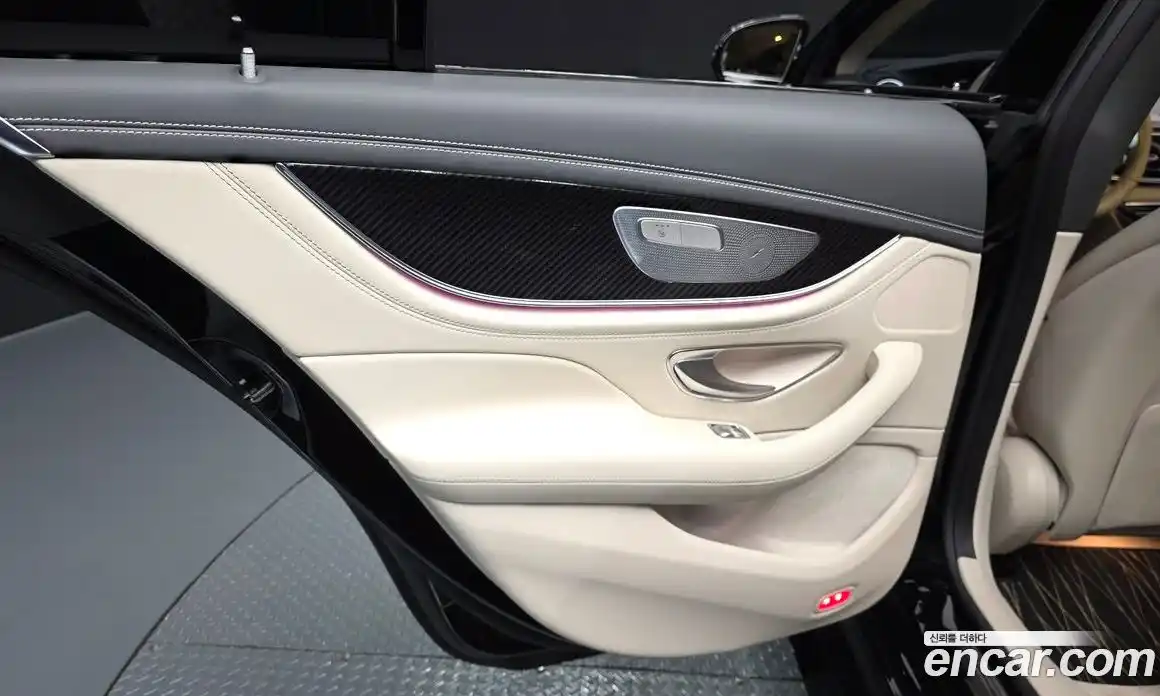 Mercedes-Benz AMG GT 2021 3.0 гидро, фото 15