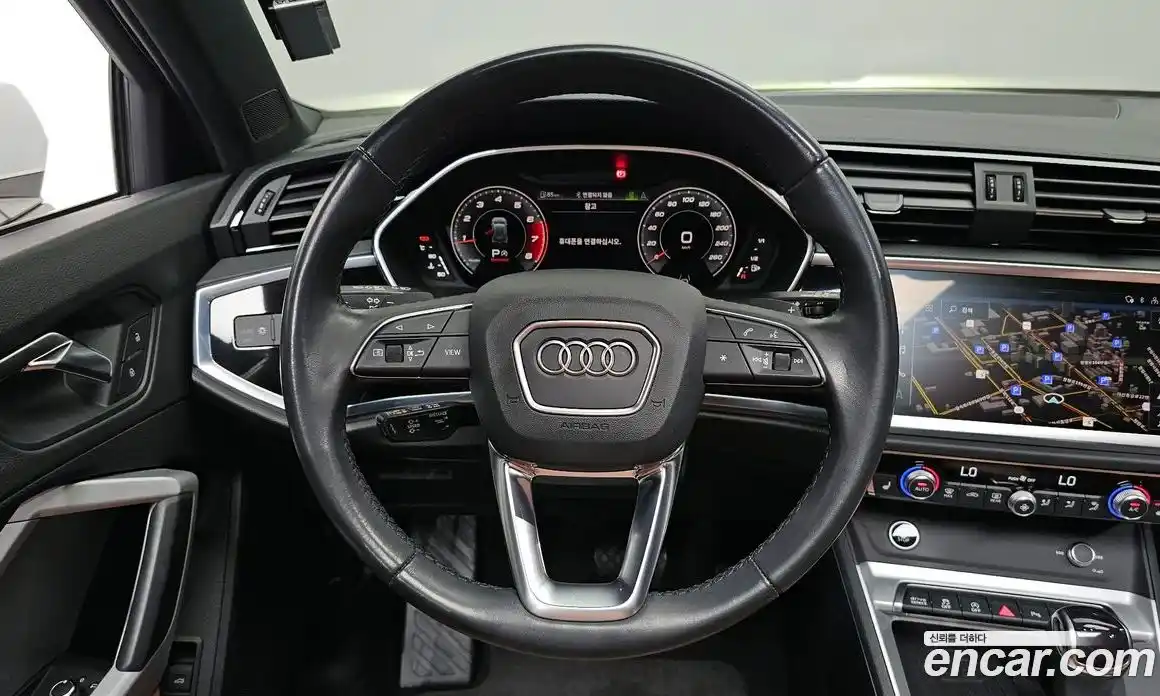 Audi Q3 2023 2.0 автомат (гидро), фото 13