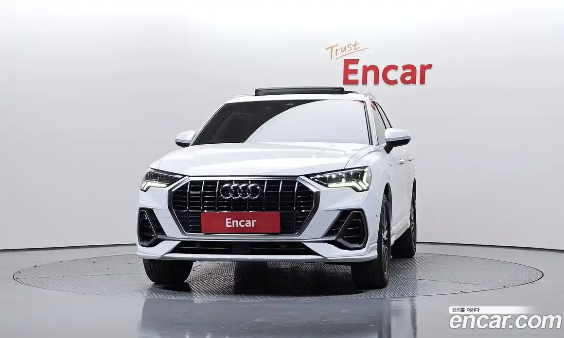 Audi Q3 2023 2.0 автомат (гидро), фото 3