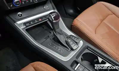 Audi Q3 2023 2.0 автомат (гидро), миниатюра 9