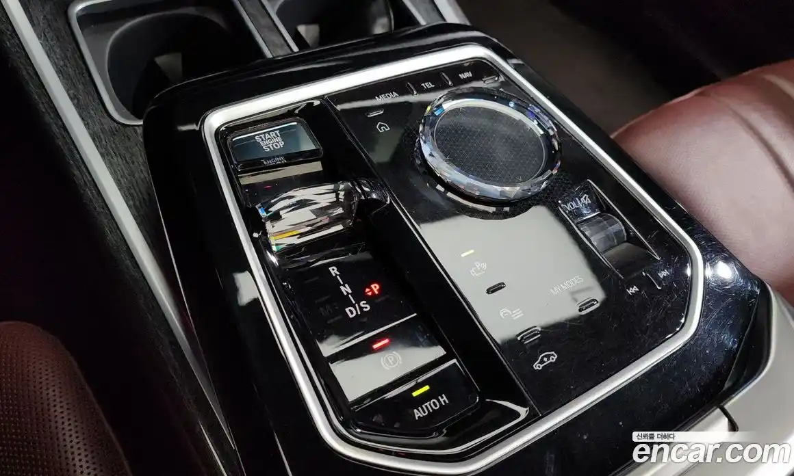 BMW 7-Series 2023 3.0 гидро, фото 12