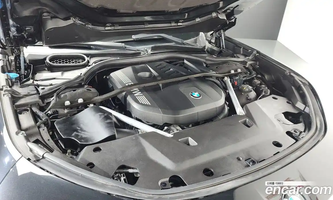 BMW 7-Series 2023 3.0 гидро, фото 6