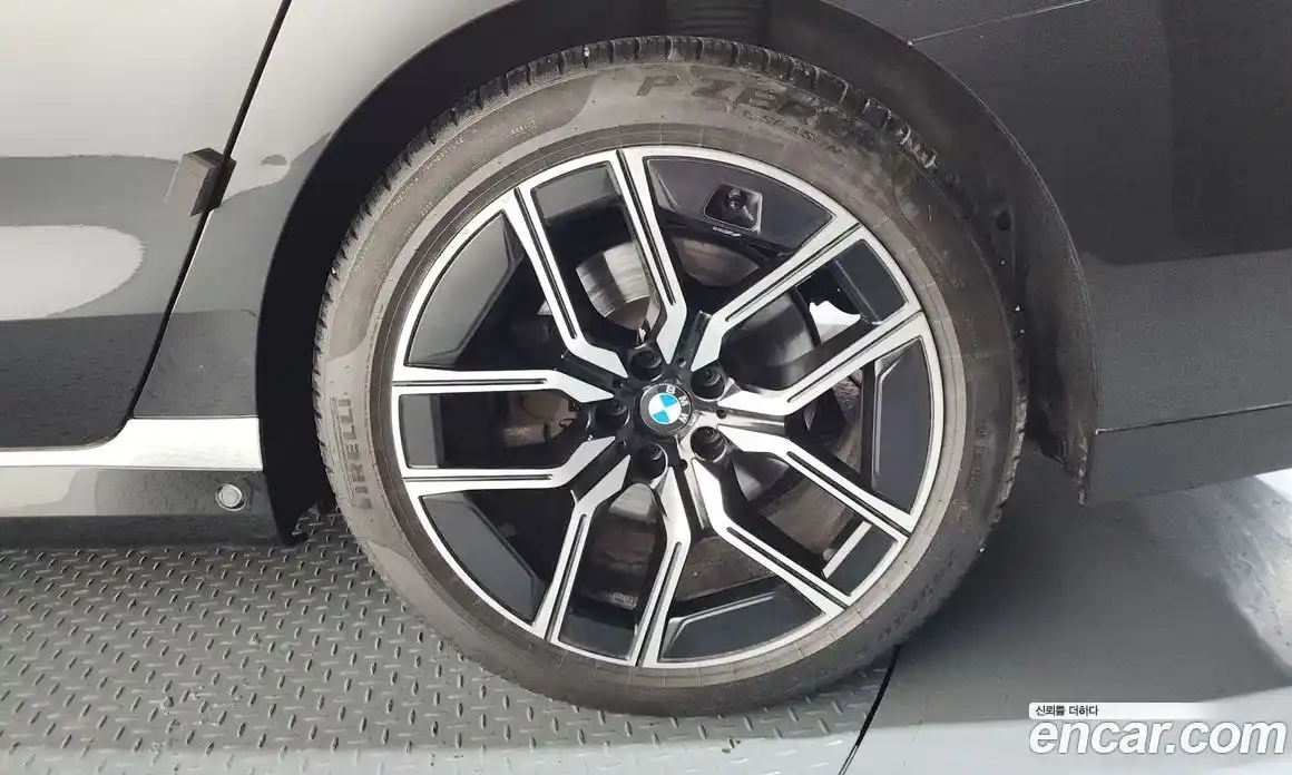 BMW 7-Series 2023 3.0 гидро, фото 7