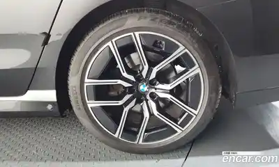 BMW 7-Series 2023 3.0 гидро, миниатюра 7