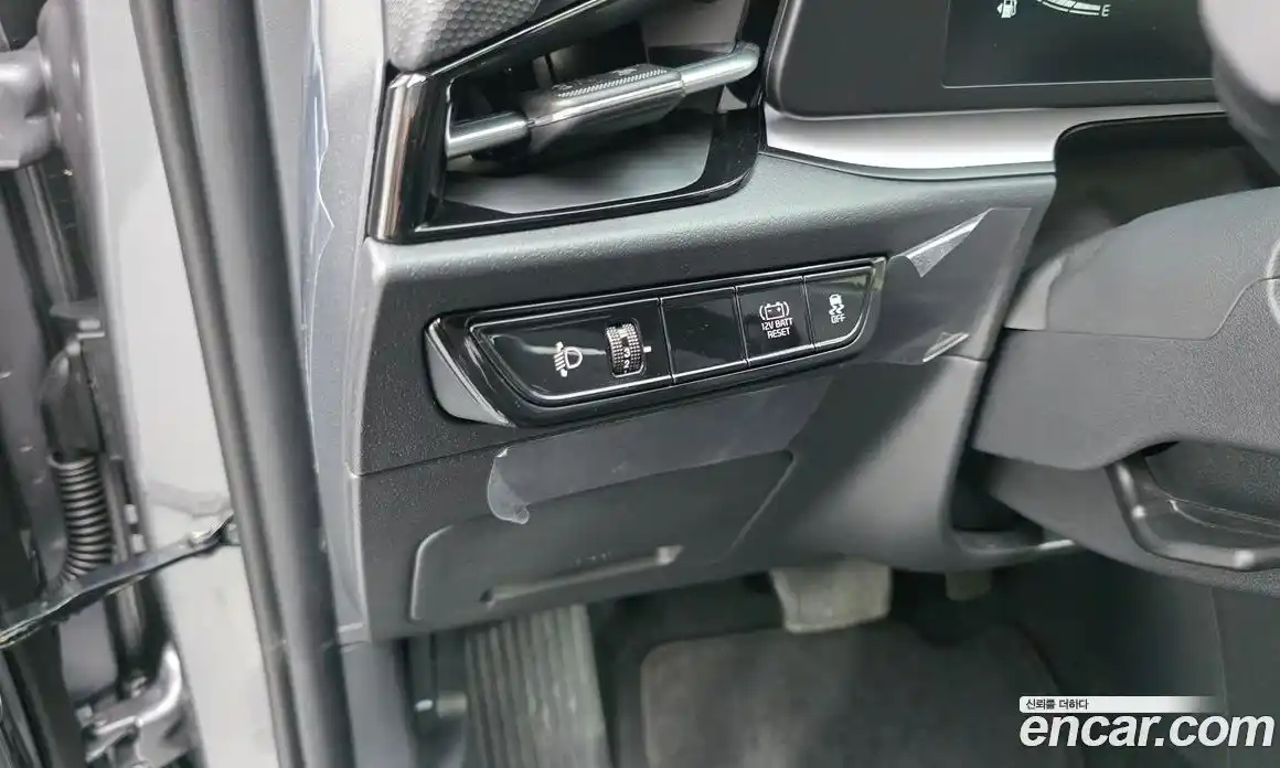 Kia Niro 2024 1.6 автомат (гидро), фото 13