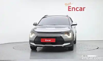 Kia Niro 2024 1.6 автомат (гидро), миниатюра 3