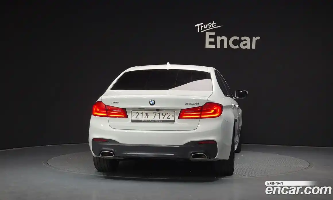 BMW 5 серия 2017 2.0 автомат (гидро), фото 4