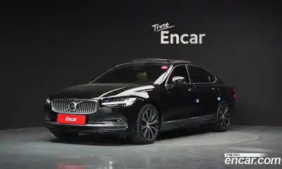 Volvo S90, 2023, 130 370 км