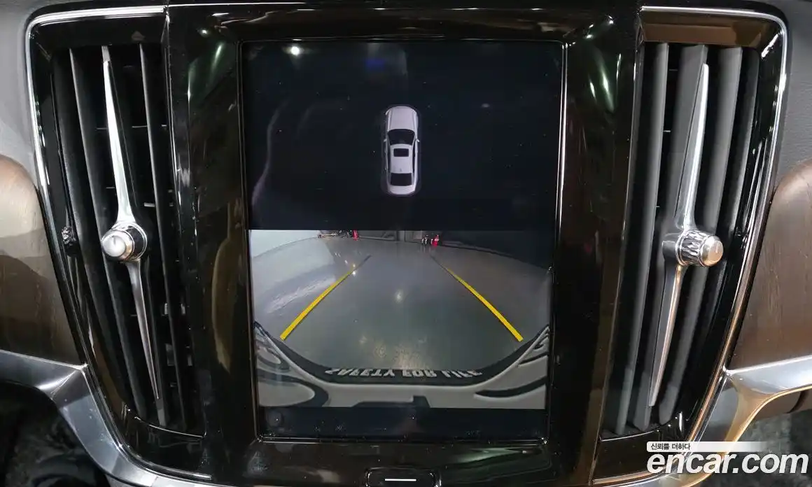 Volvo S90 2023 2.0 автомат (гидро), фото 23