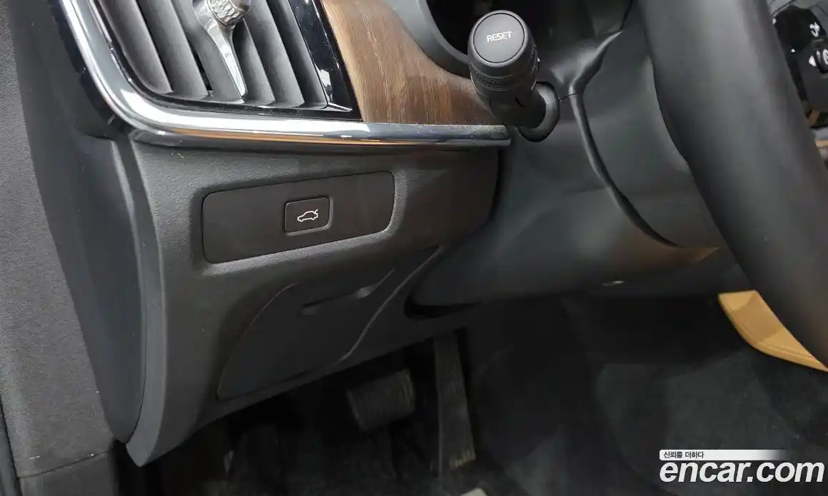 Volvo S90 2023 2.0 автомат (гидро), фото 29