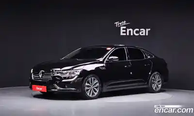 Renault SM6