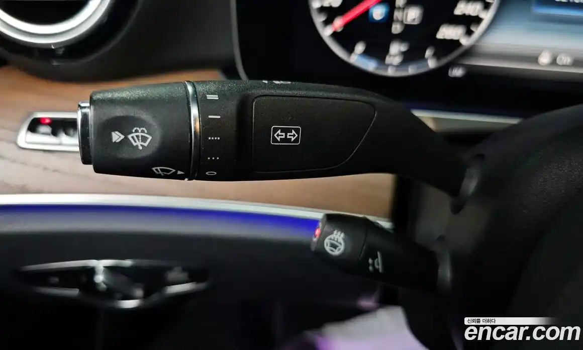 Mercedes-Benz E-Class 2019 2.0 гидро, фото 27
