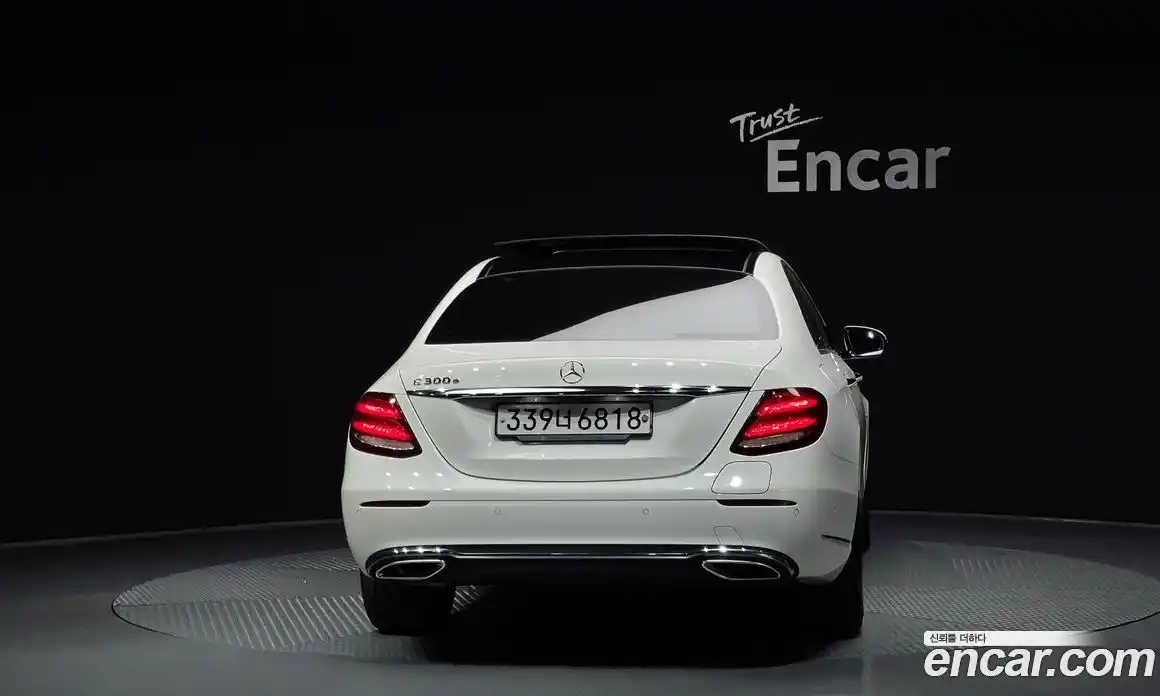 Mercedes-Benz E-Class 2019 2.0 гидро, фото 4