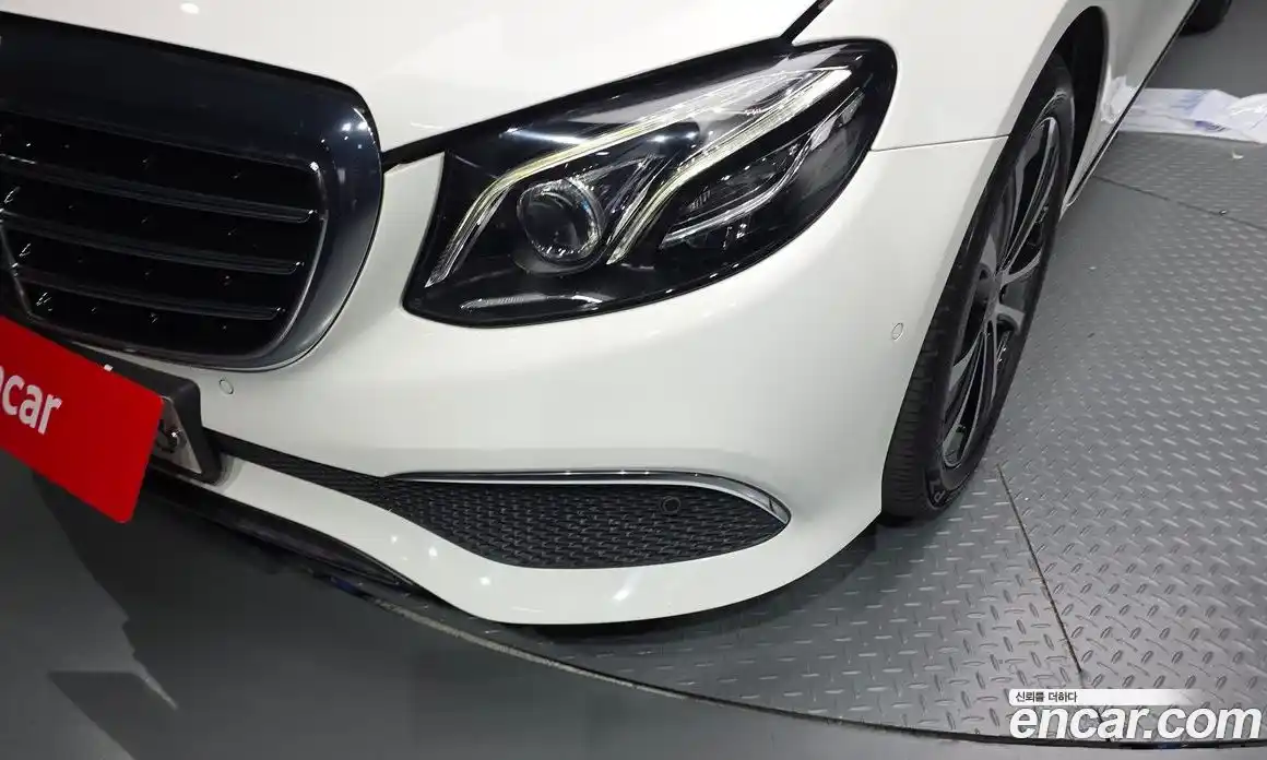 Mercedes-Benz E-Class 2019 2.0 гидро, фото 8
