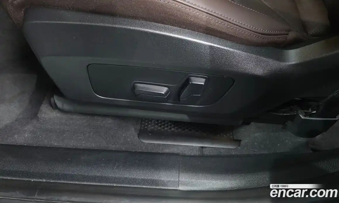 BMW 2-Series 2024 2.0 гидро, фото 30