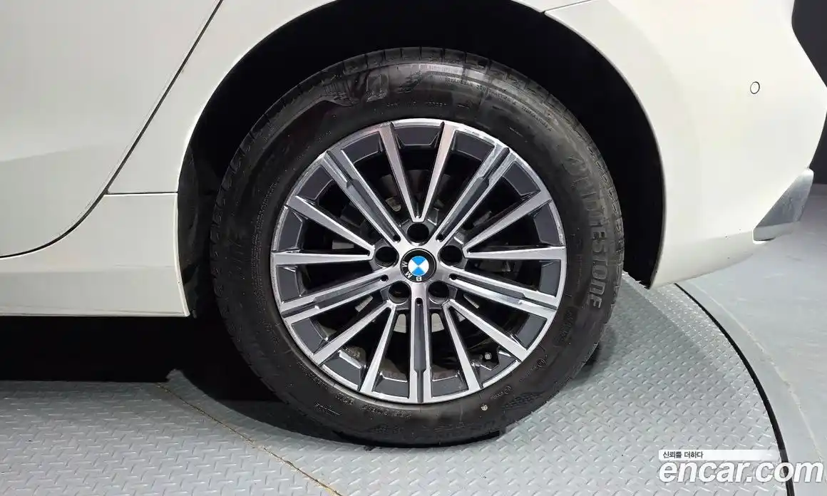 BMW 2-Series 2024 2.0 гидро, фото 7