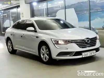 Renault SM6