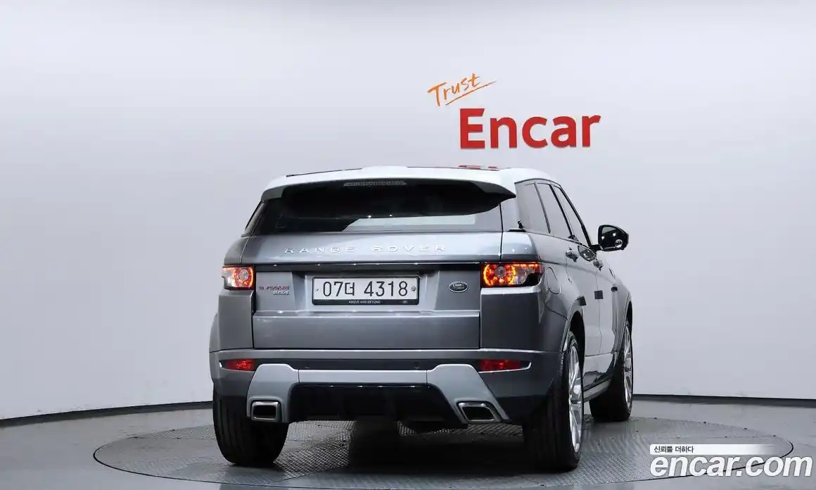 Land Rover Range Rover Evoque 2014 2.2 автомат (гидро), фото 4