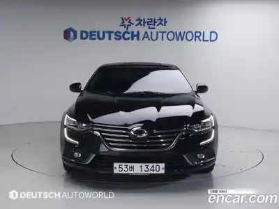 Renault SM6