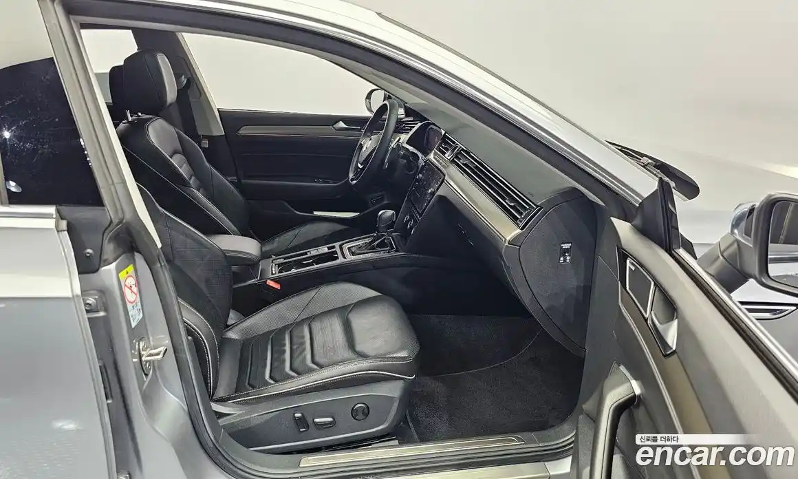 Volkswagen Arteon 2020 2.0 автомат (гидро), фото 17