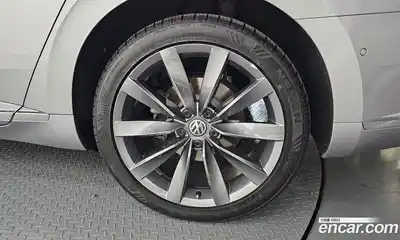 Volkswagen Arteon 2020 2.0 автомат (гидро), миниатюра 7